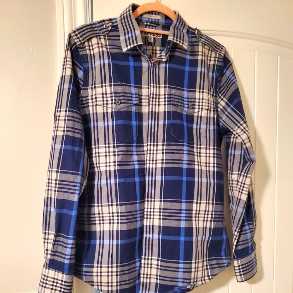 Men's Express long-sleeved shirt size 14 14 1/2 XS